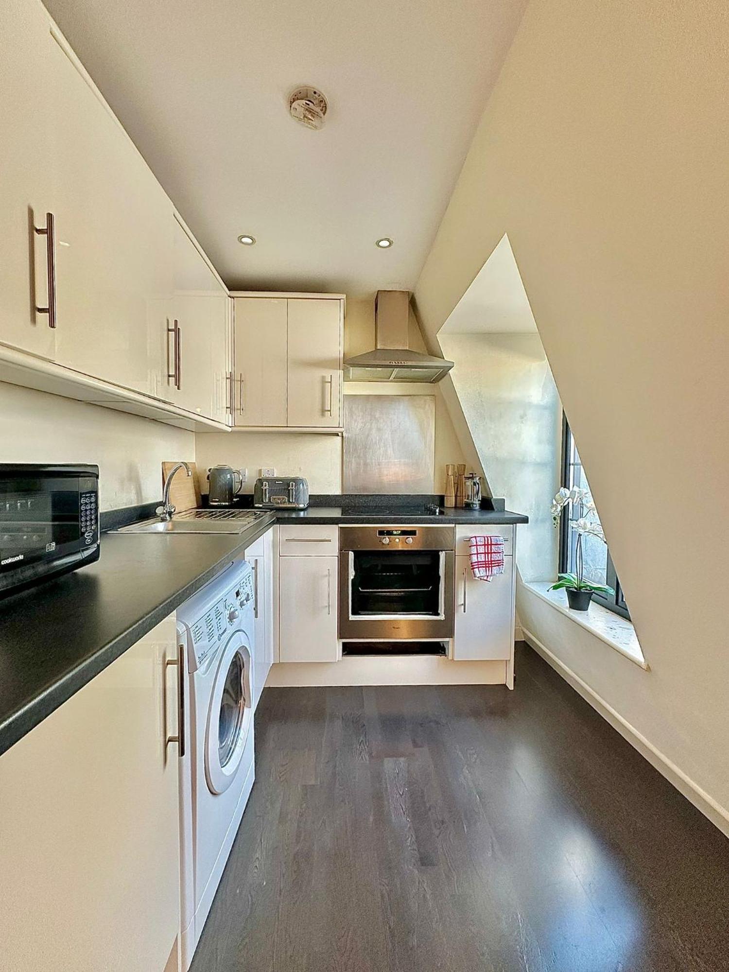 Apartament Euston Flat *