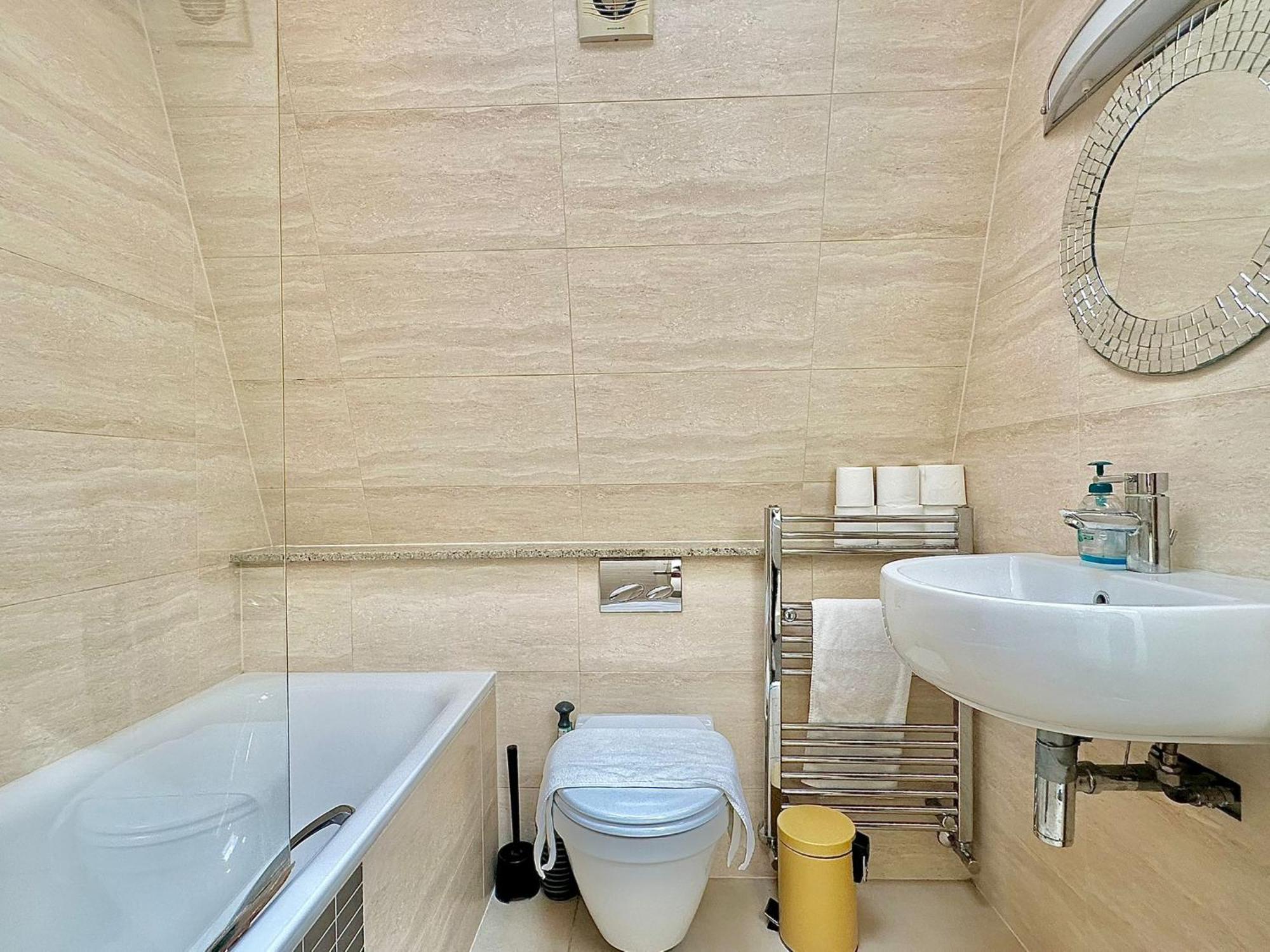 Apartament Euston Flat Londra